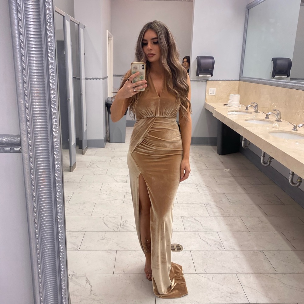 Eva mejl evening gown size xs